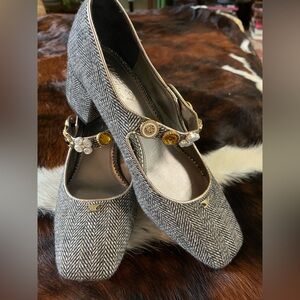 Circus NY by Sam Edelman Elaine Mary Jane Pumps. Black & Gold Herringbone 7.5